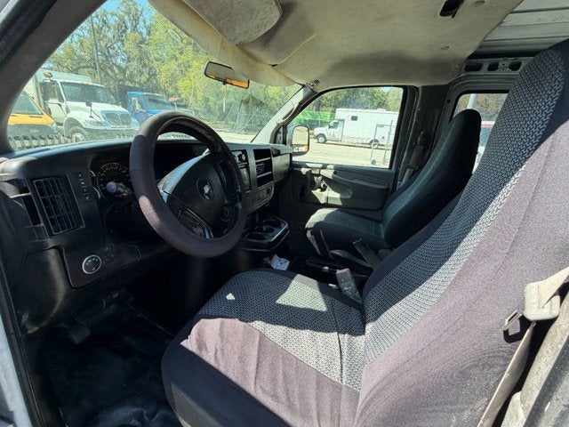 2009 Chevrolet Express Cargo Van Express