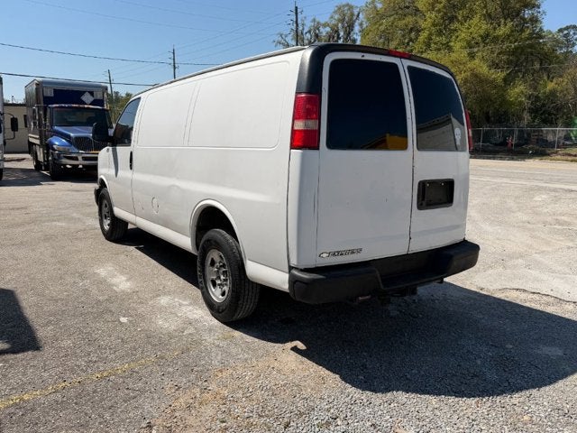 2009 Chevrolet Express Cargo Van Express