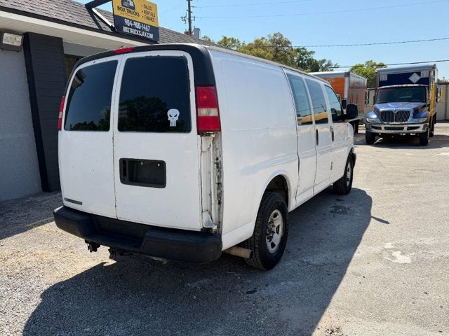 2009 Chevrolet Express Cargo Van Express