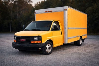 2009 GMC Savana Cutaway 3500