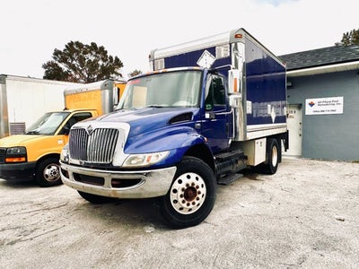 2008 International 4400 14ft. Box Truck