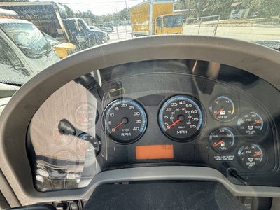 2019 International 4300 26ft. Box Truck