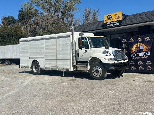 2018 INTERNATIONAL 4300 BEVERAGE TRUCK