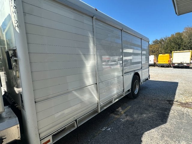 2018 INTERNATIONAL 4300 BEVERAGE TRUCK