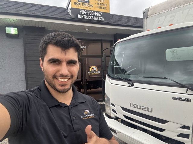 2018 ISUZU NPR EFI Base