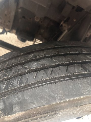 2018 ISUZU NPR EFI Base