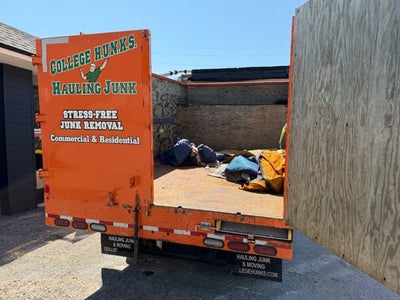 2021 ISUZU NPR Dump Truck