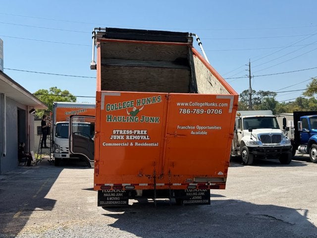 2021 ISUZU NPR Dump Truck