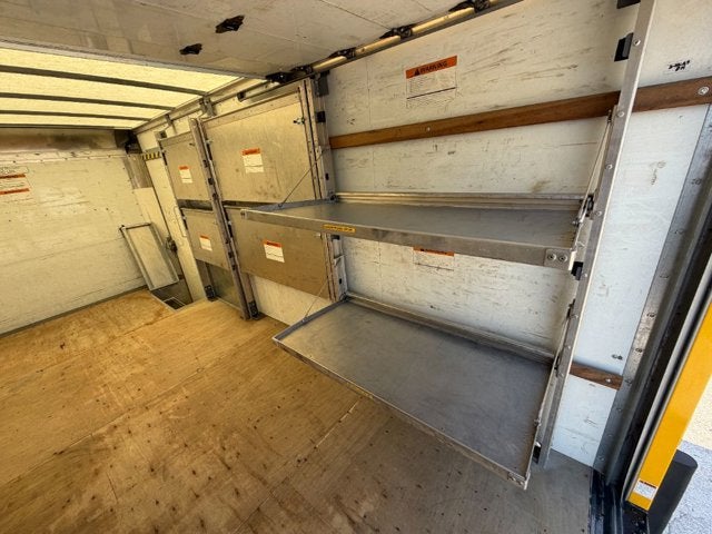 2023 GMC Savana Commercial Cutaway Savana 3500