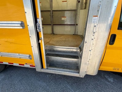 2023 GMC Savana Commercial Cutaway Savana 3500