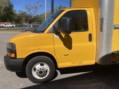 2021 GMC Savana Commercial Cutaway Savana 3500