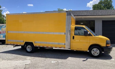 2021 GMC Savana Commercial Cutaway Savana 3500