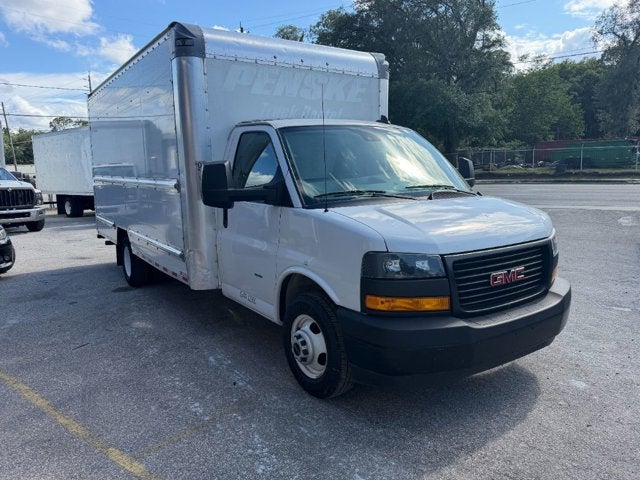 2021 GMC Savana Commercial Cutaway Savana 3500