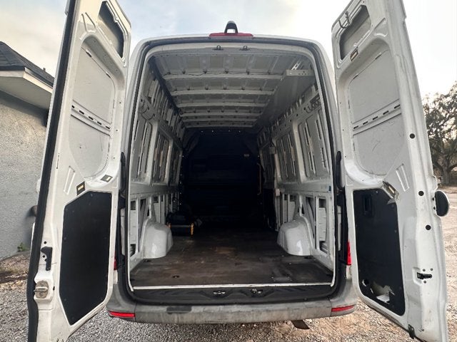 2019 Freightliner SPRINTER VAN Base